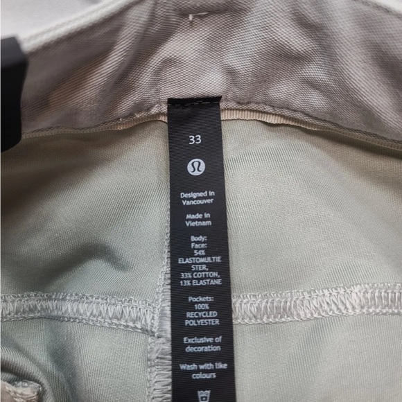 Lululemon ABC Pant Relaxed Fit Crop Pant Utilitech Fabric Seal Gray Size… - Picture 4 of 10